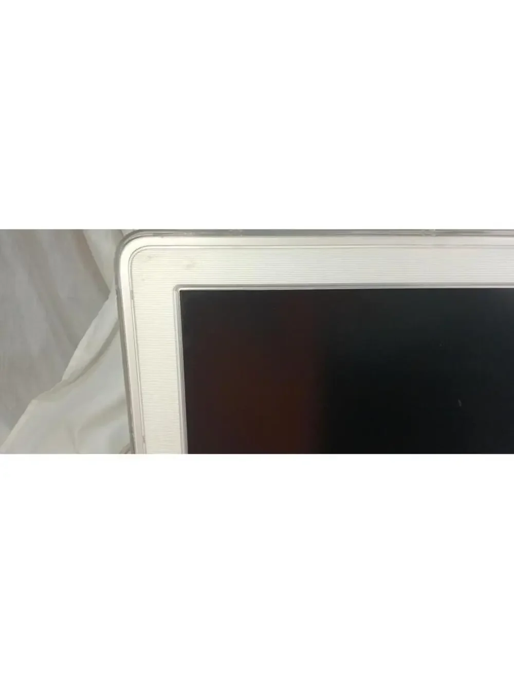 Apple Cinema Display 20
